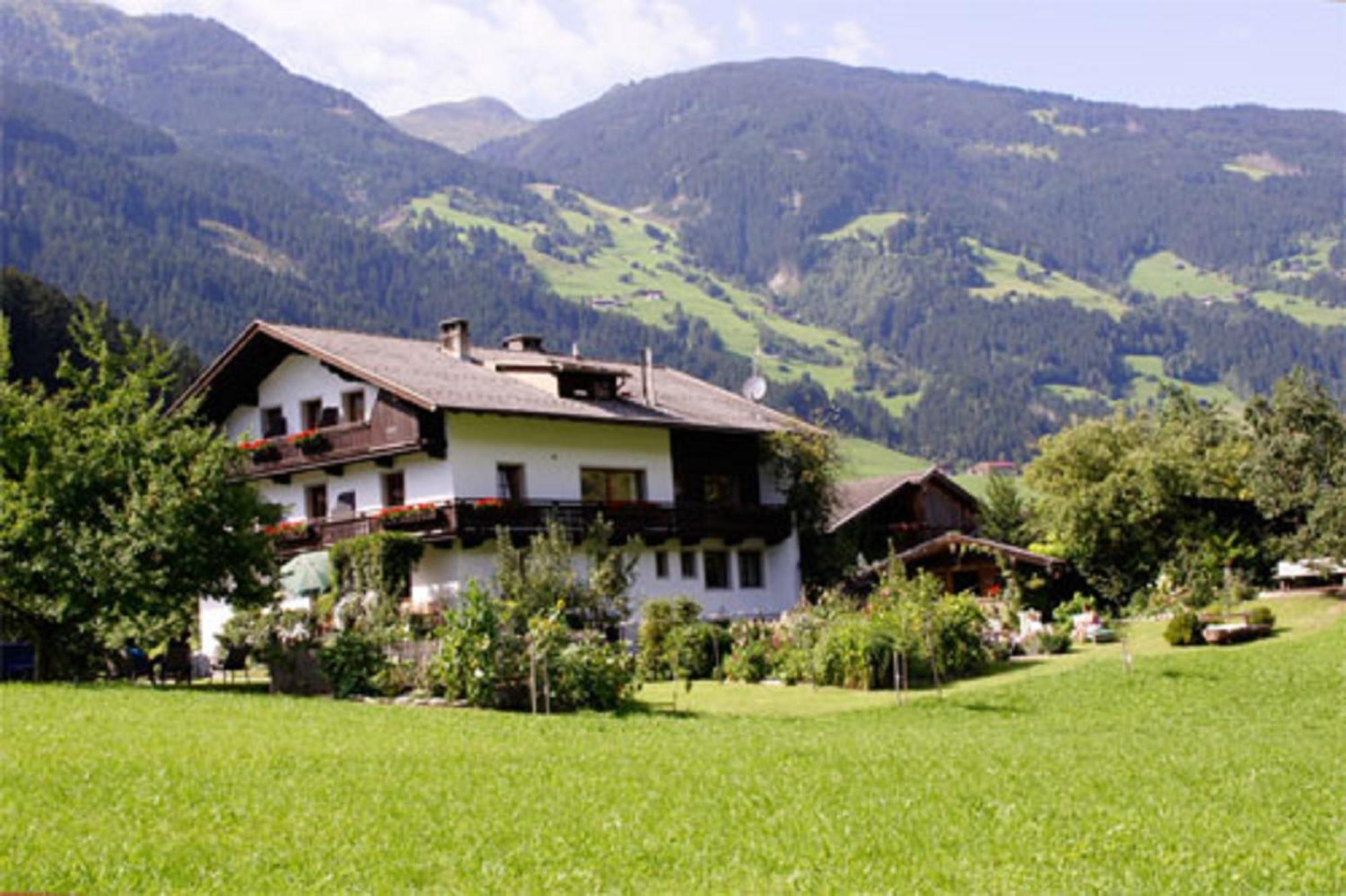 Gaestehaus Pfister Maria Hotel Hippach Exterior photo