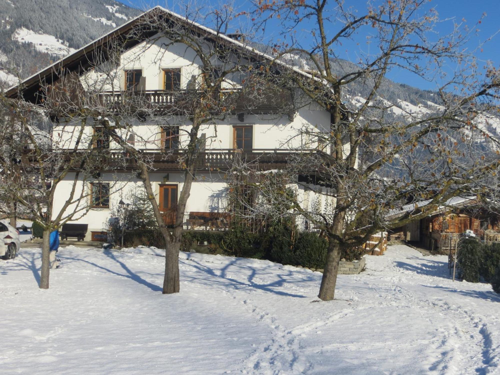 Gaestehaus Pfister Maria Hotel Hippach Exterior photo